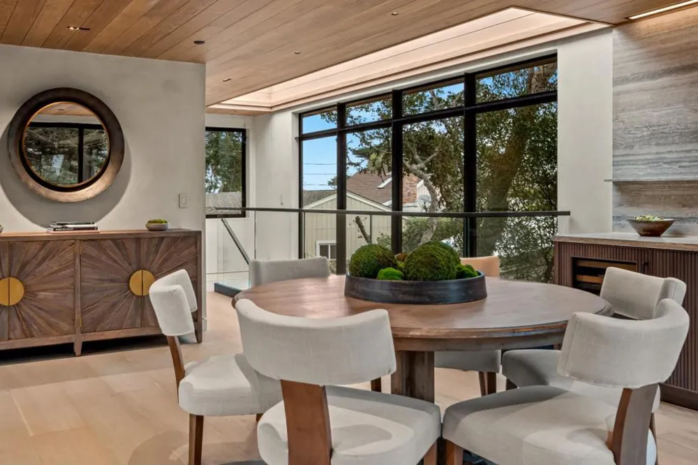 26308 Isabella Avenue Carmel, CA 93923