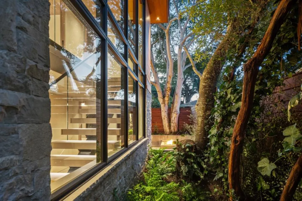 26308 Isabella Avenue Carmel, CA 93923