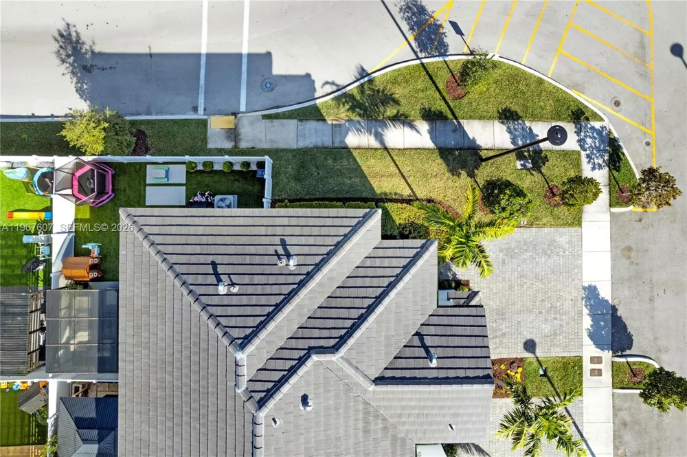 20394 NW 4th Ct #20394 Miami Gardens, FL 33169
