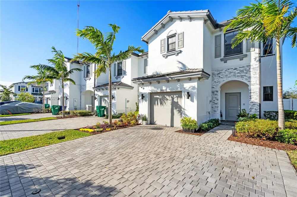 20394 NW 4th Ct #20394 Miami Gardens, FL 33169