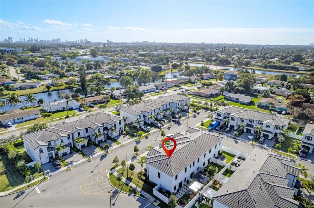 20394 NW 4th Ct #20394 Miami Gardens, FL 33169