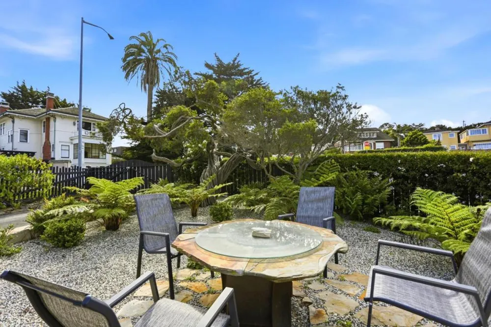 115 1st Street Pacific Grove, CA 93950