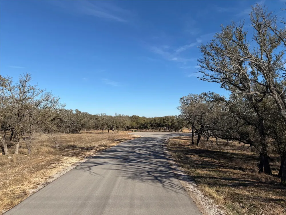 67 464 Ranch Johnson City, TX 78636