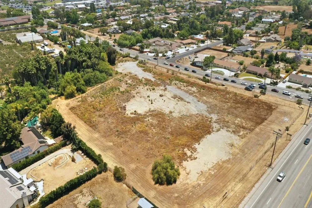 Hillsdale El Cajon, CA 92019