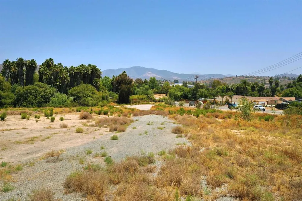 Hillsdale El Cajon, CA 92019