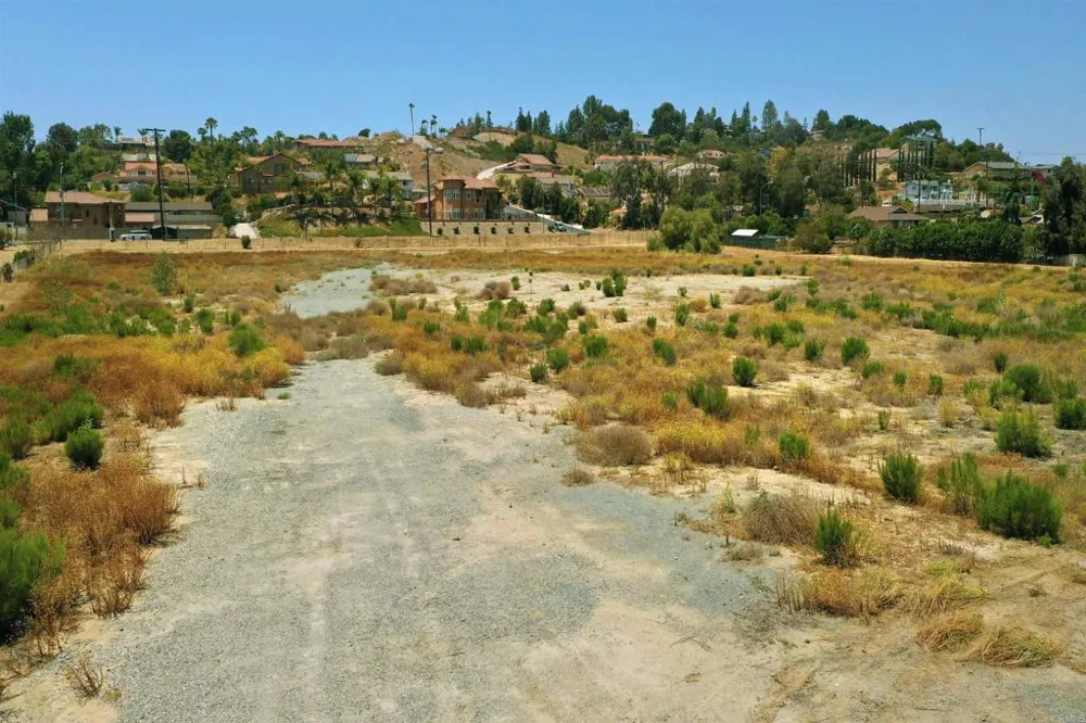 Hillsdale El Cajon, CA 92019
