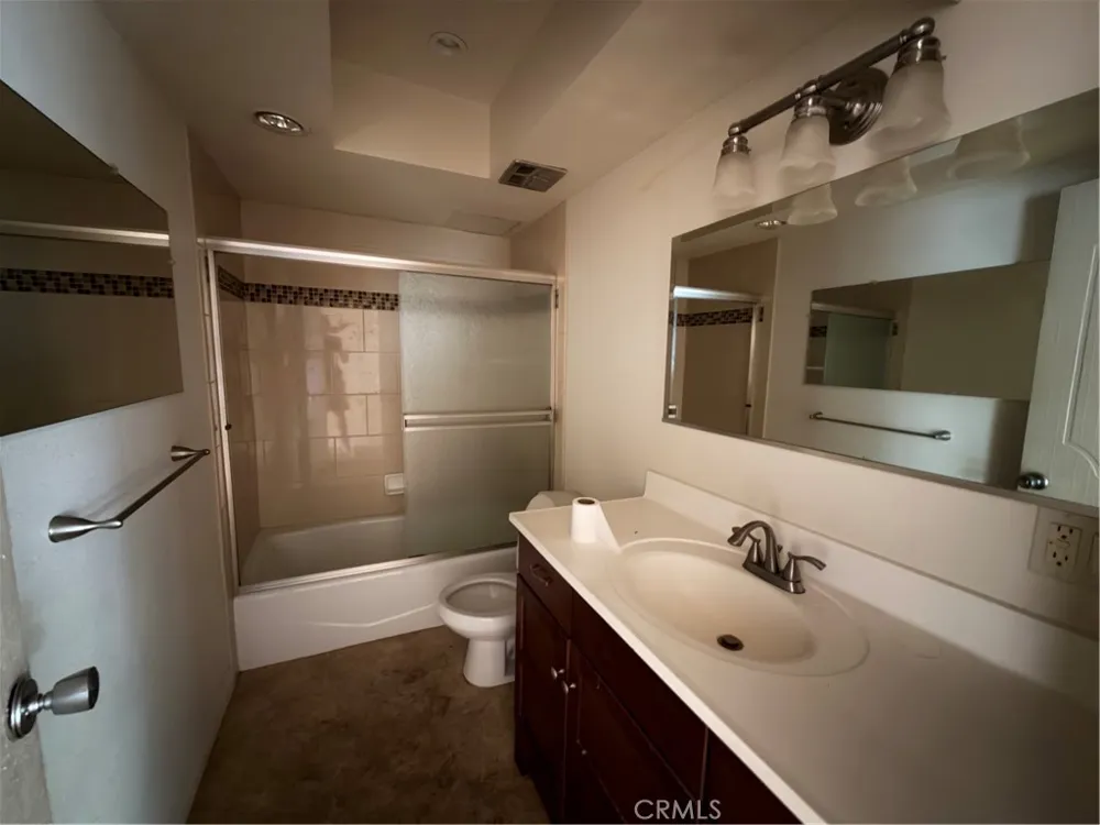 500 Evergreen #107 Inglewood, CA 90302