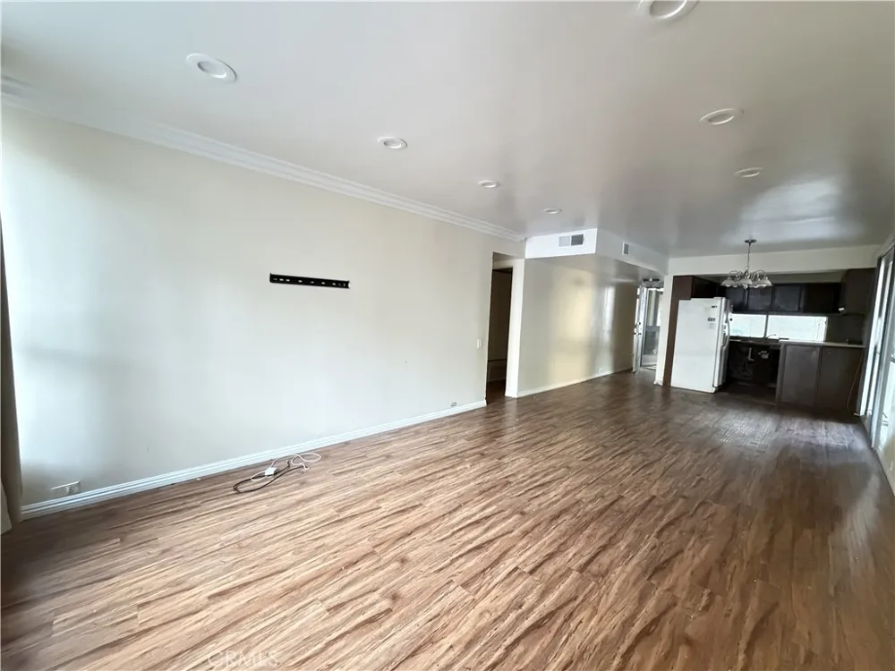 500 Evergreen #107 Inglewood, CA 90302