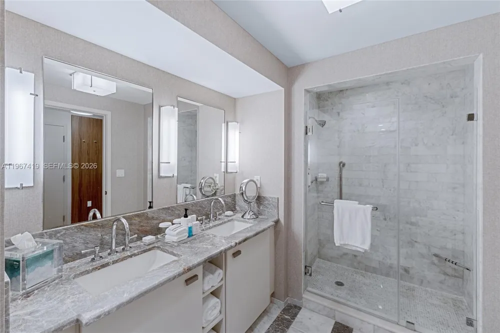 551 Fort Lauderdale Beach Blvd #H1212 Fort Lauderdale, FL 33304
