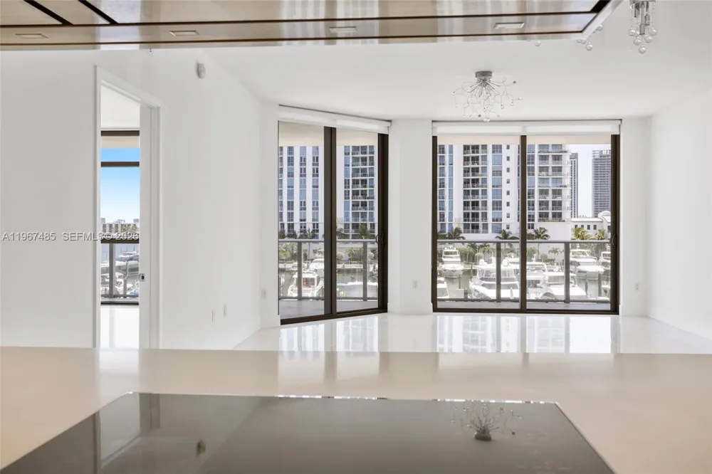 17301 Biscayne Blvd #305 North Miami Beach, FL 33160