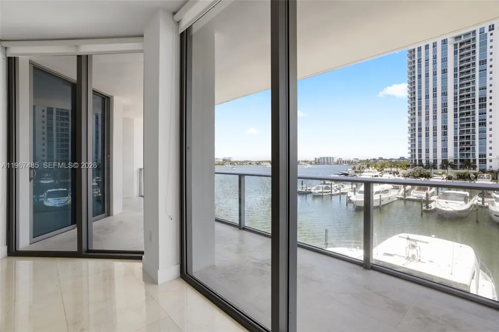 17301 Biscayne Blvd #305 North Miami Beach, FL 33160