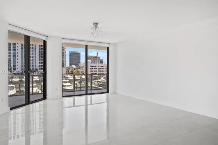 17301 Biscayne Blvd #305 North Miami Beach, FL 33160