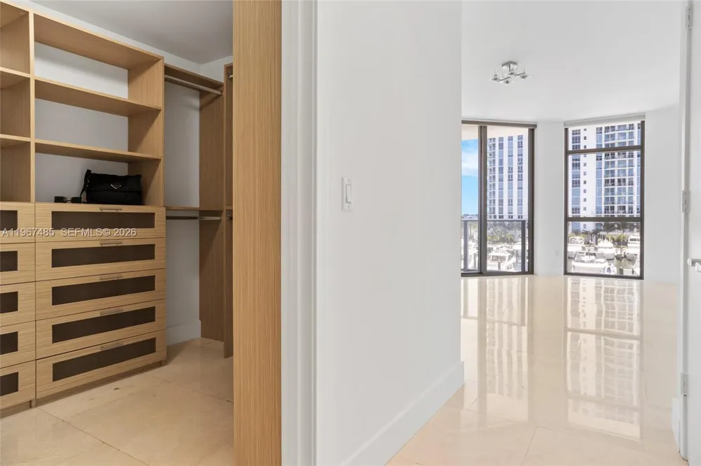 17301 Biscayne Blvd #305 North Miami Beach, FL 33160