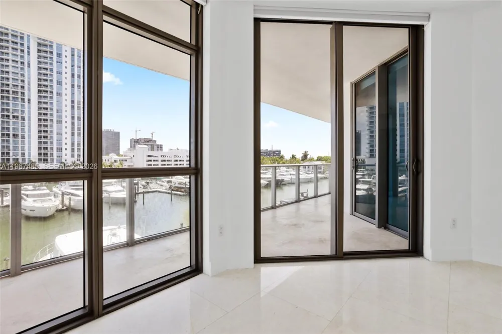 17301 Biscayne Blvd #305 North Miami Beach, FL 33160