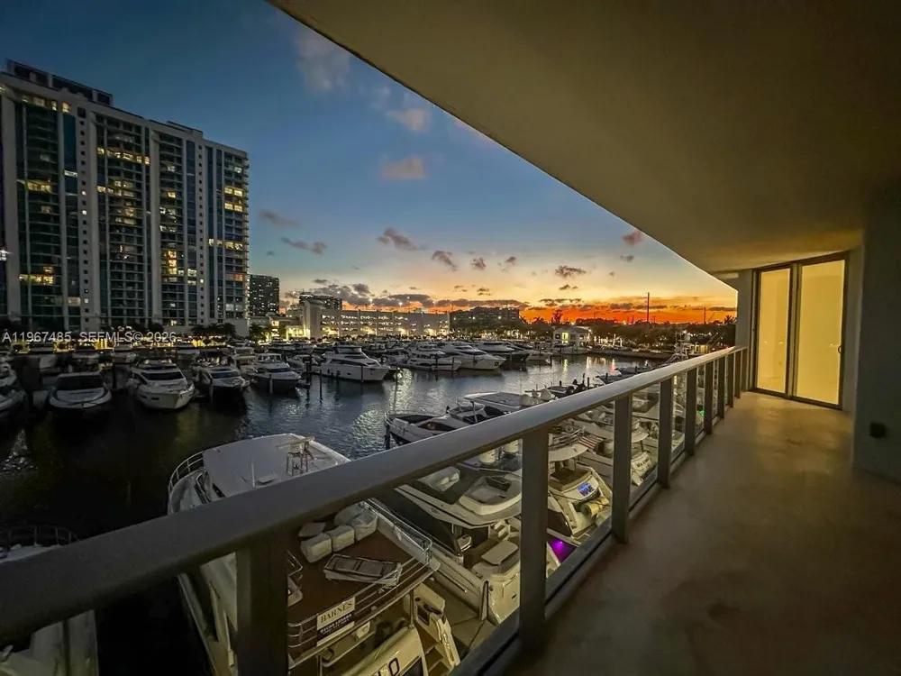 17301 Biscayne Blvd #305 North Miami Beach, FL 33160