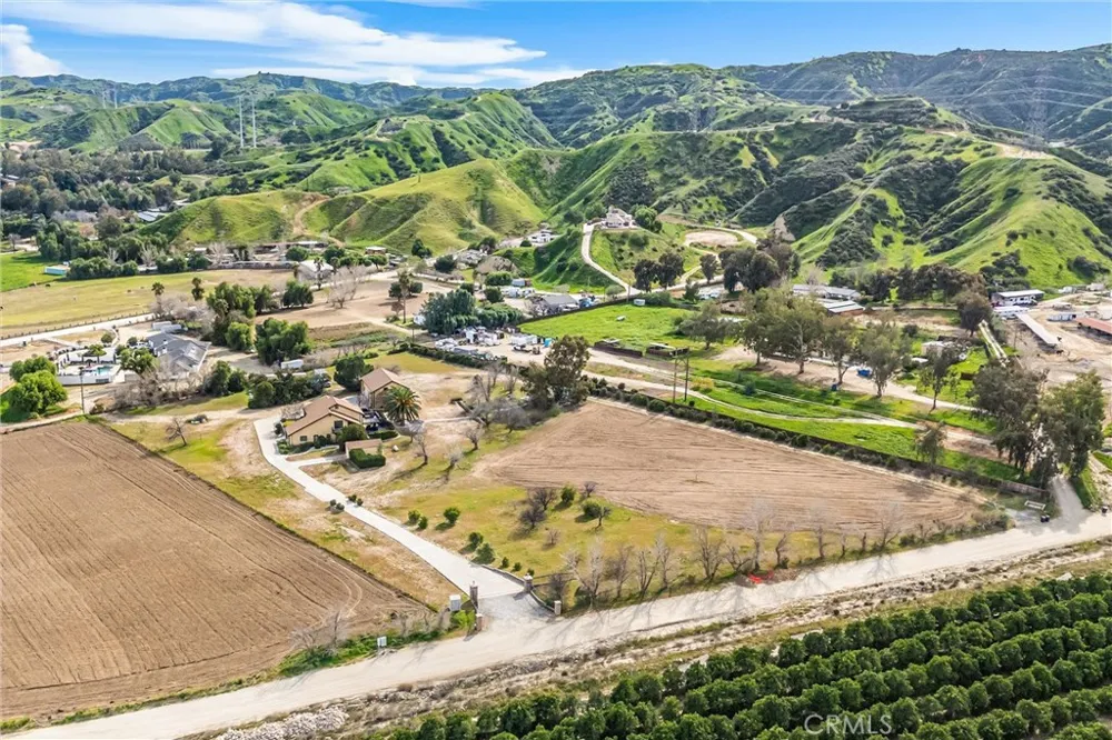 28450 Live Oak Canyon Road Redlands, CA 92373
