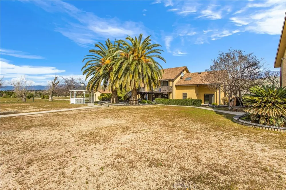 28450 Live Oak Canyon Road Redlands, CA 92373