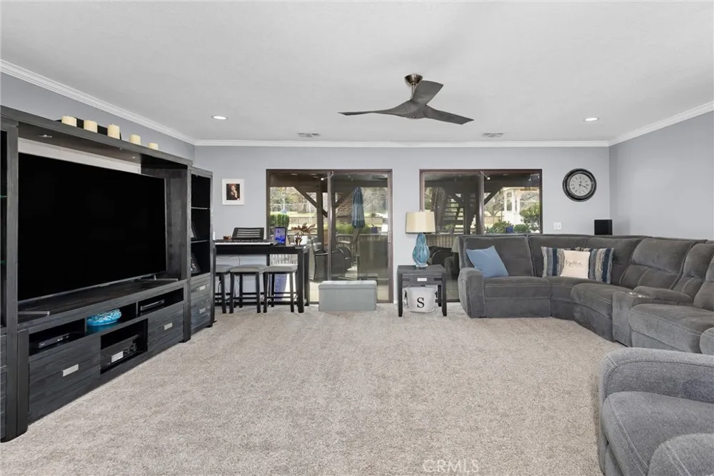 28450 Live Oak Canyon Road Redlands, CA 92373