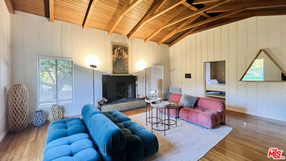 828 Fordyce Rd & 2561 Grand Avenue Ojai, CA 93023