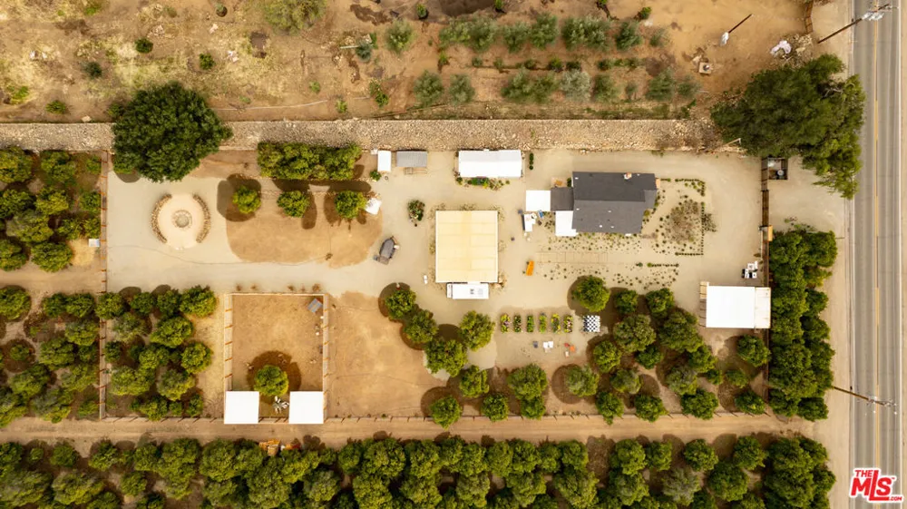 828 Fordyce Rd & 2561 Grand Avenue Ojai, CA 93023