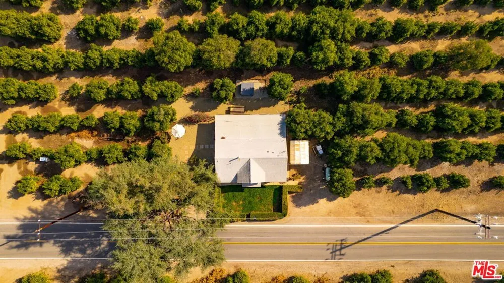 828 Fordyce Rd & 2561 Grand Avenue Ojai, CA 93023