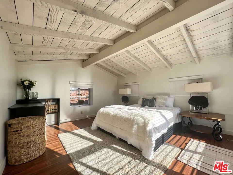 828 Fordyce Rd & 2561 Grand Avenue Ojai, CA 93023