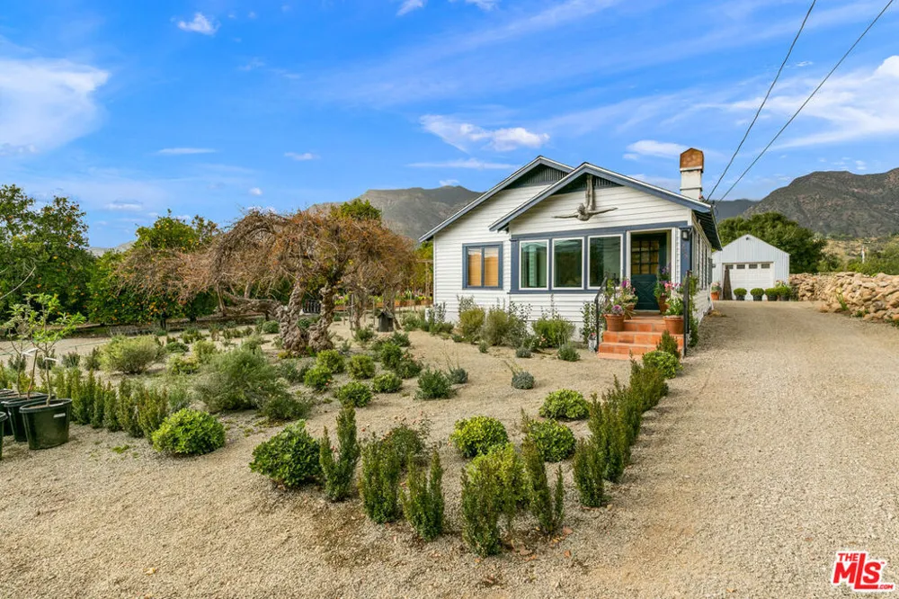 828 Fordyce Rd & 2561 Grand Avenue Ojai, CA 93023