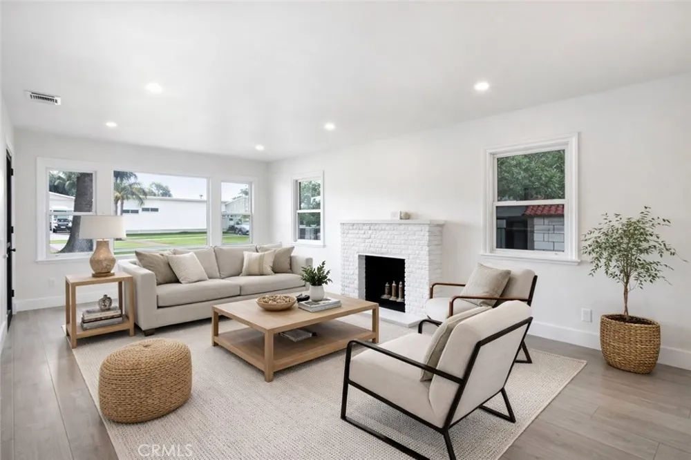 4061 Maplewood pl Riverside, CA 92506