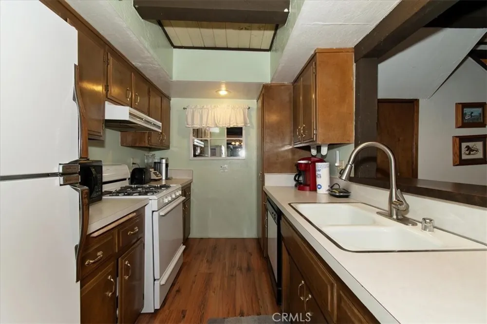 41935 Switzerland #52 Big Bear Lake, CA 92315