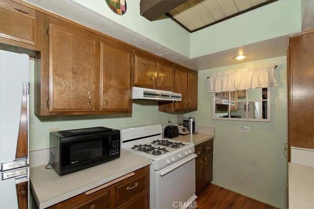 41935 Switzerland #52 Big Bear Lake, CA 92315