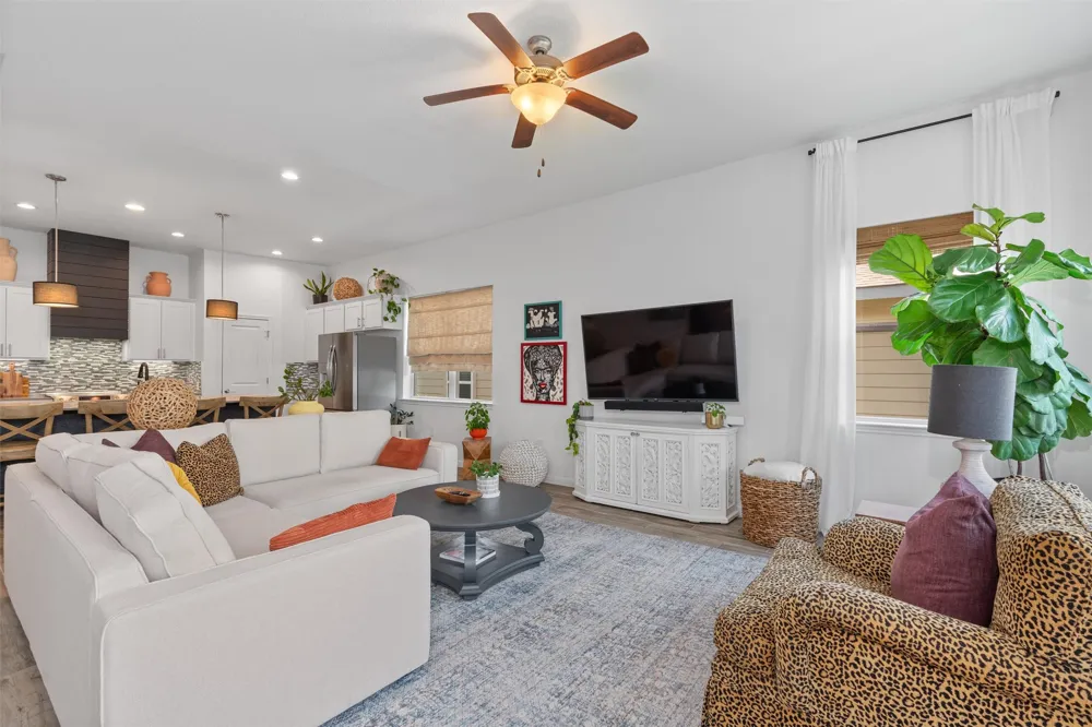 9905 Dalliance Lane Manor, TX 78653