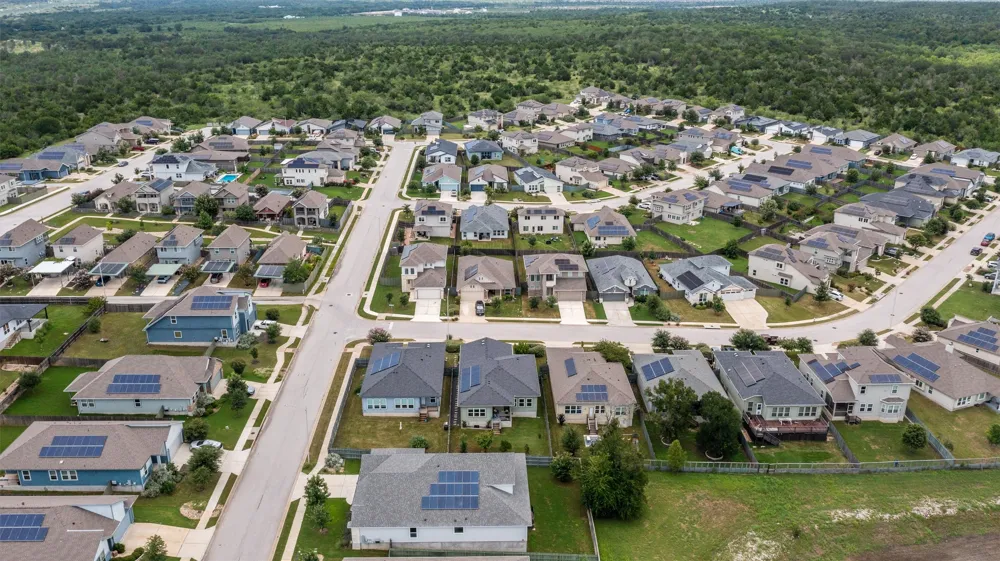 9905 Dalliance Lane Manor, TX 78653