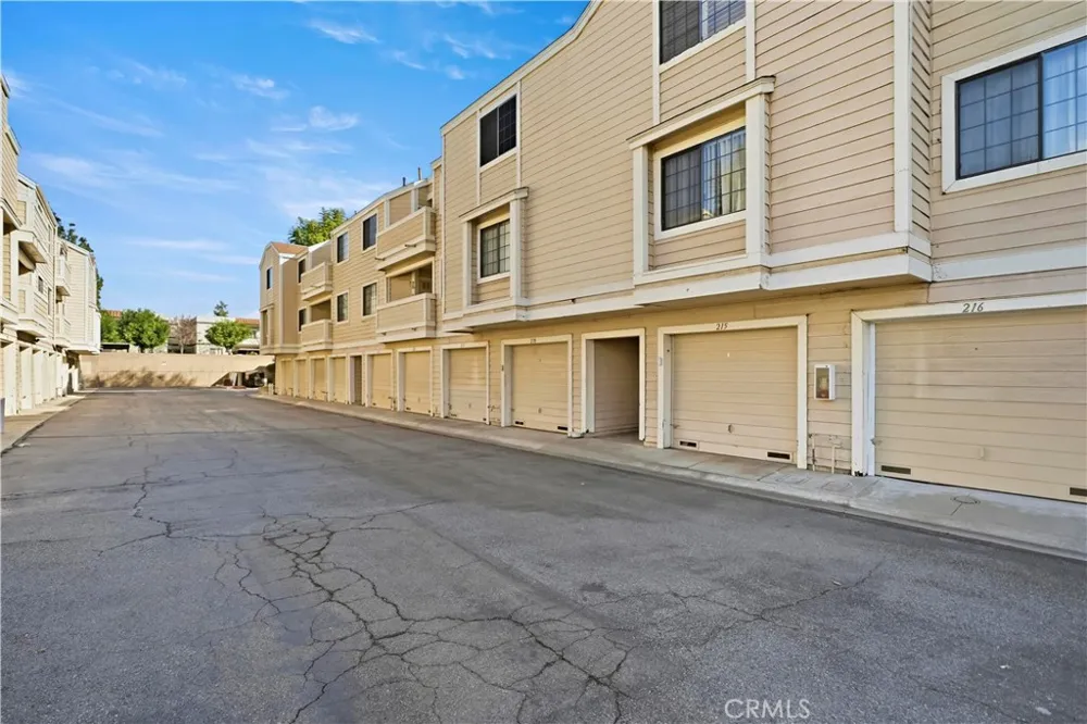4900 Grand Avenue #215 Covina, CA 91724