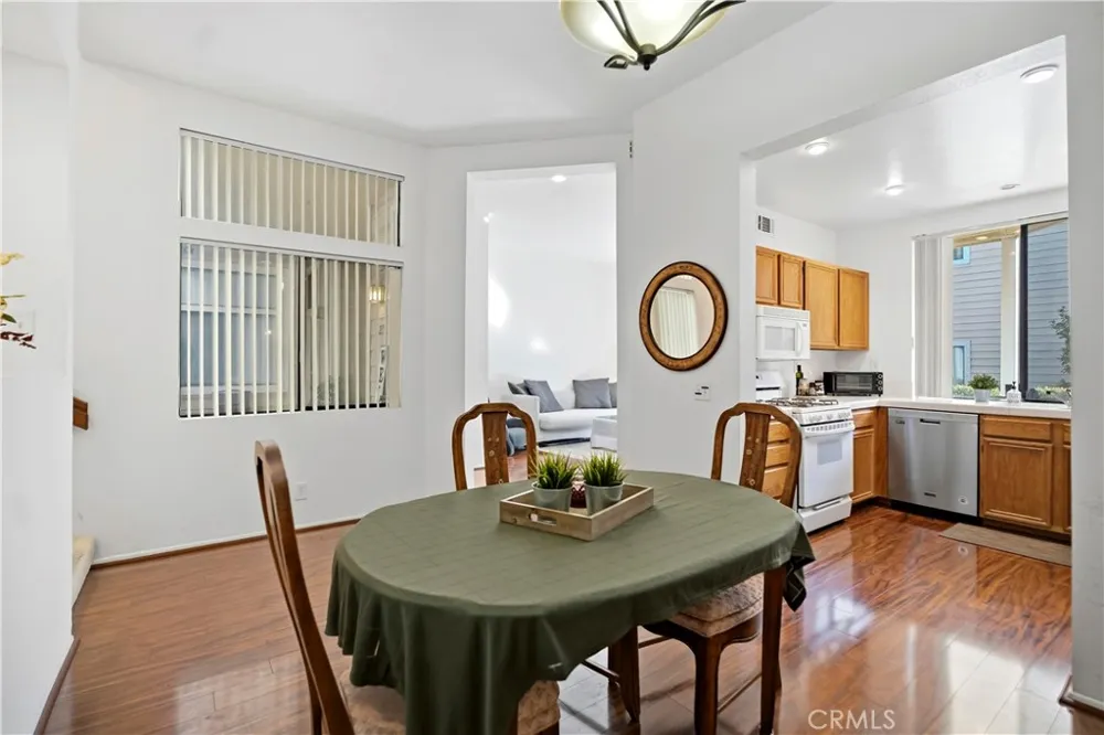 4900 Grand Avenue #215 Covina, CA 91724