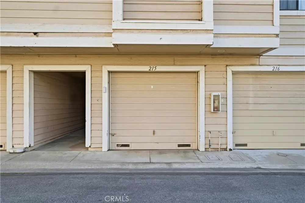 4900 Grand Avenue #215 Covina, CA 91724