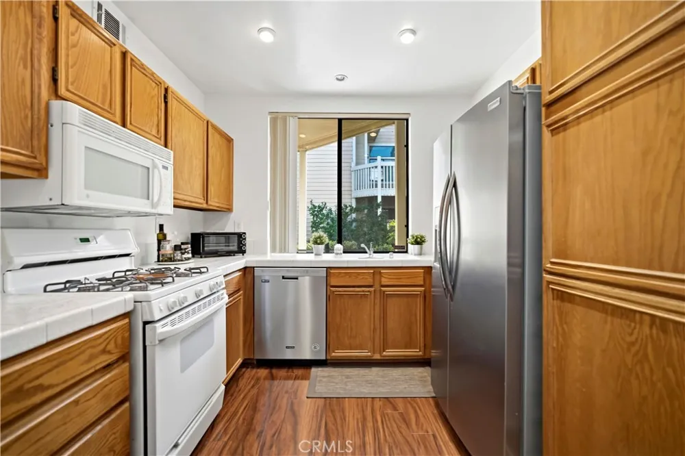 4900 Grand Avenue #215 Covina, CA 91724