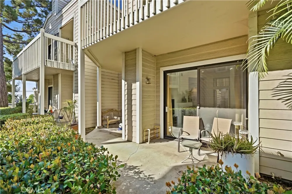 4900 Grand Avenue #215 Covina, CA 91724