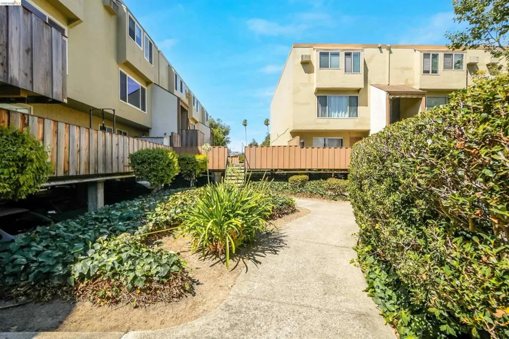 410 Auburn Way #42 San Jose, CA 95129