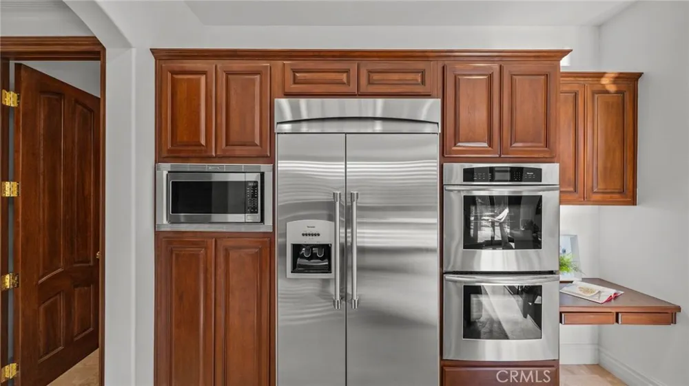18041 Merlin Road Silverado, CA 92676