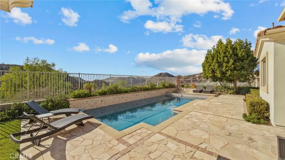 18041 Merlin Road Silverado, CA 92676