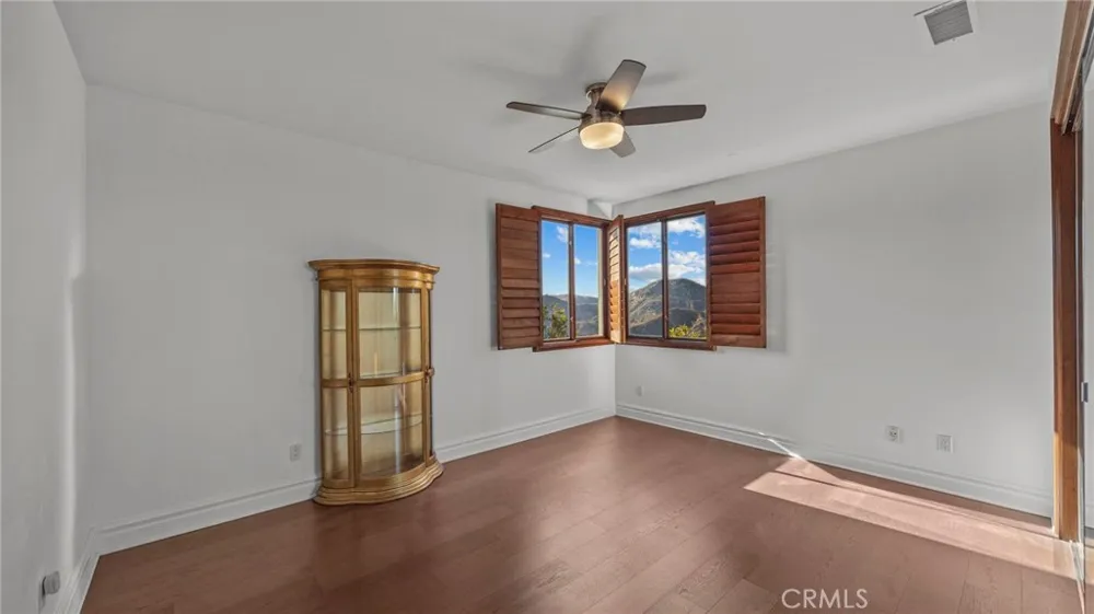 18041 Merlin Road Silverado, CA 92676