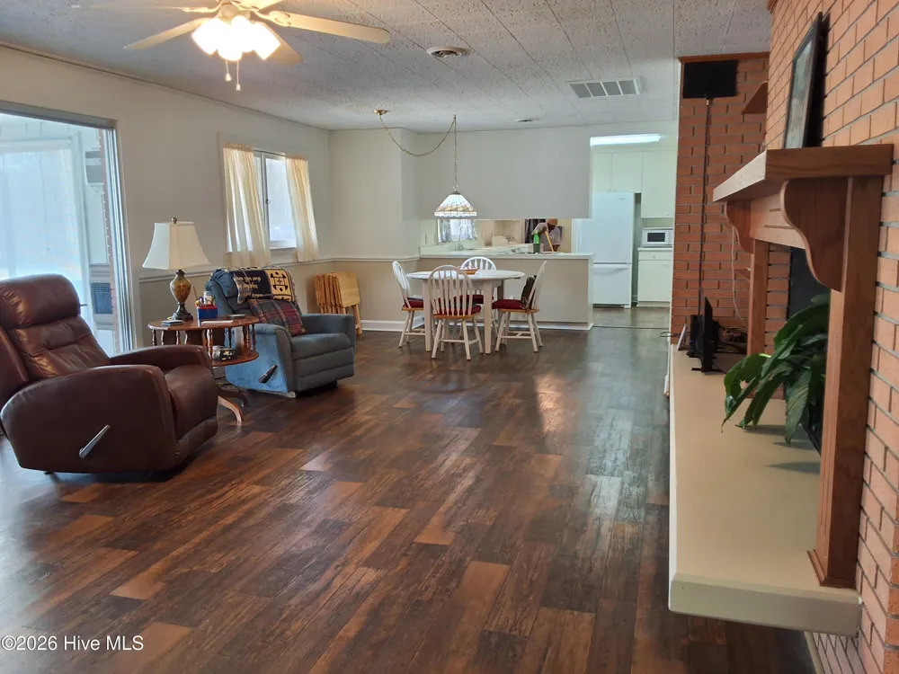 503 Anderson Street Tabor City, NC 28463