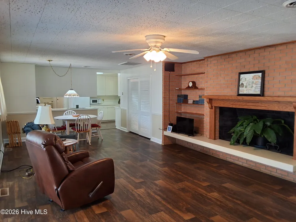 503 Anderson Street Tabor City, NC 28463