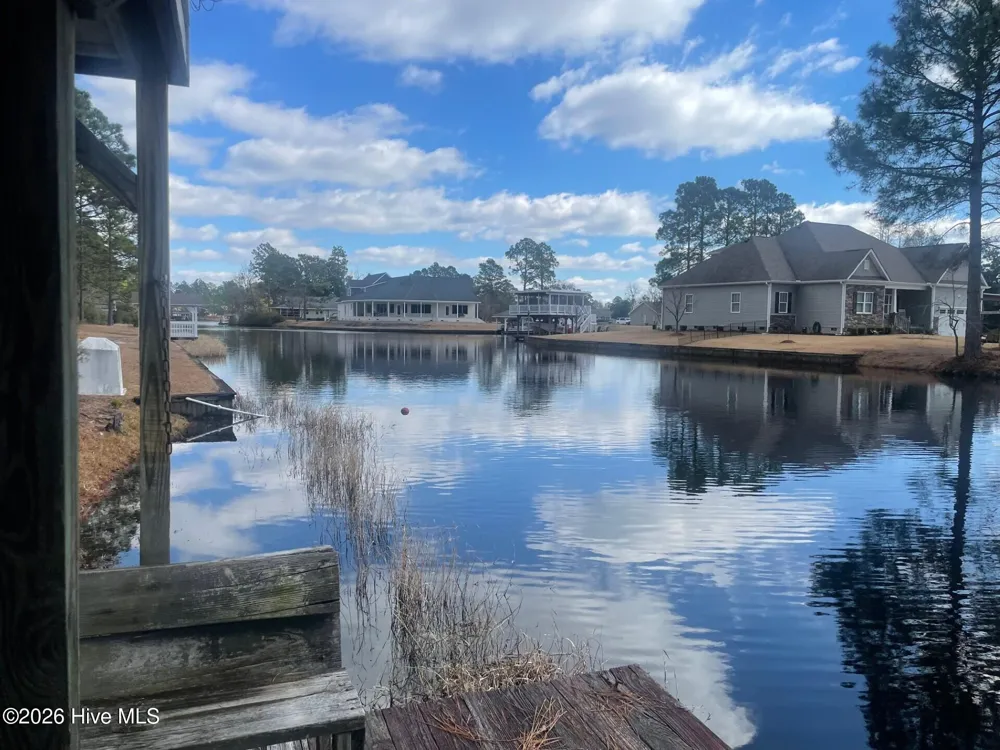 316 E Bay Ridge Road Harrells, NC 28444