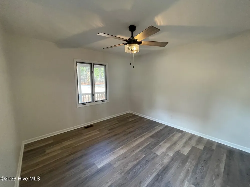 316 E Bay Ridge Road Harrells, NC 28444
