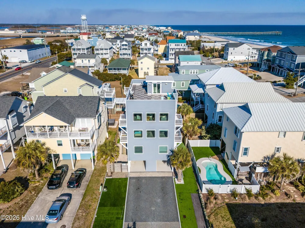 106 Charlotte Avenue Surf City, NC 28445