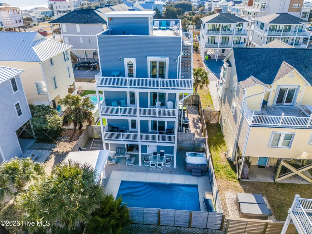 106 Charlotte Avenue Surf City, NC 28445