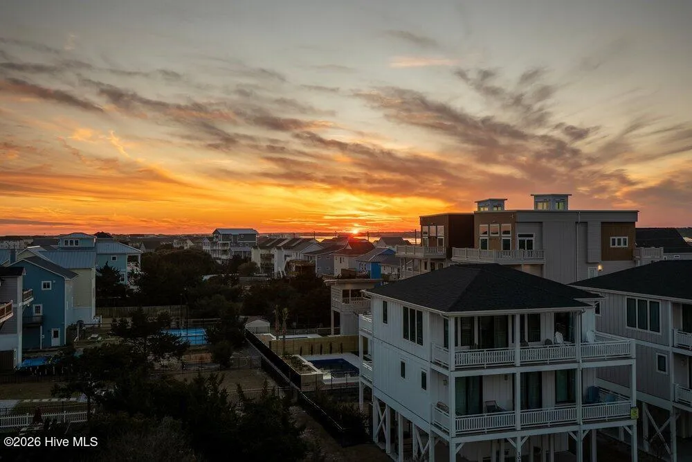 106 Charlotte Avenue Surf City, NC 28445