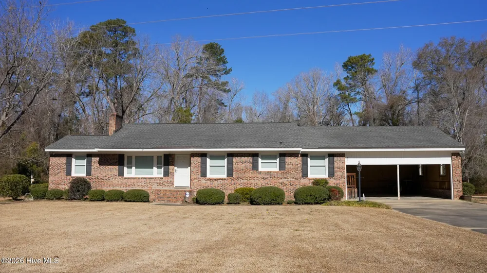 291 Whitehall Road Whiteville, NC 28472