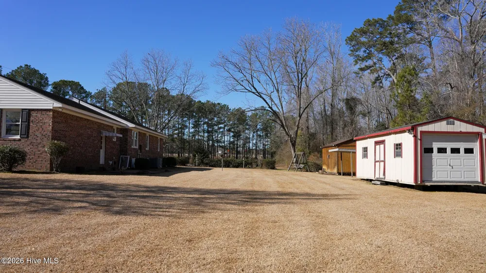 291 Whitehall Road Whiteville, NC 28472